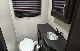 2021 Entegra Coach Odyssey 29K