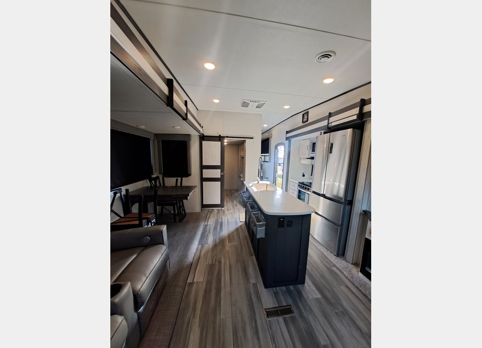 Fifth Wheel rentals in Jenison