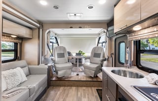 2023 Thor Motor Coach Axis 24.1