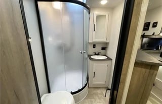 2021 Palomino Puma 32BHQS