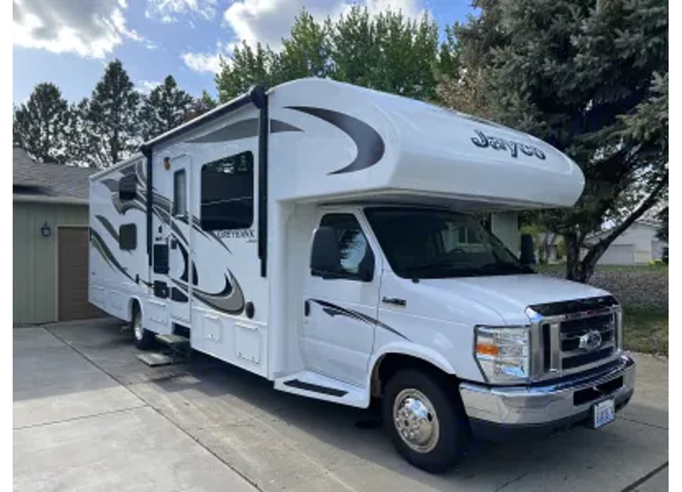 Class C Motor Home rentals in Quincy