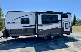 2025 Flagstaff Double Bunk ready for adventures!