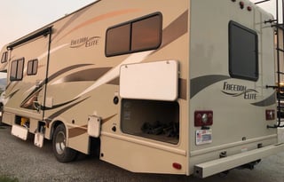 Family Friendly Freedom Elite Bunkhouse