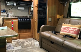 Like New, Easy-To-Drive Class C RV