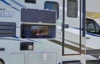 Easy Escape – Mercedes RV |Sleeps 5 |Fully Stocked