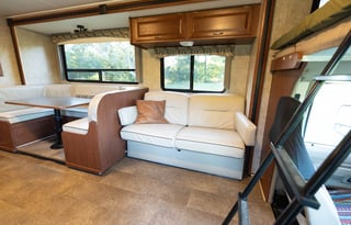 Winnebago Minnie Winnie 31K