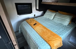 2022 Keystone Springdale 303BH Family Bunkhouse
