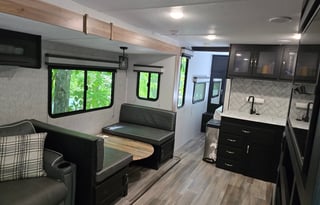 Lindsays pet friendly retreat on wheels
