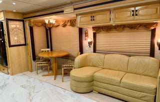 2005 Fleetwood RV Excursion 39s