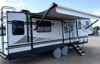 2020 Minnie Winnie Plus