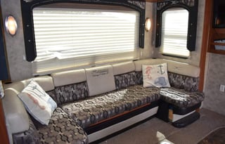 2010 Keystone RV Fuzion 302