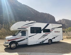 Thor Motor Coach Freedom Elite 26 HE