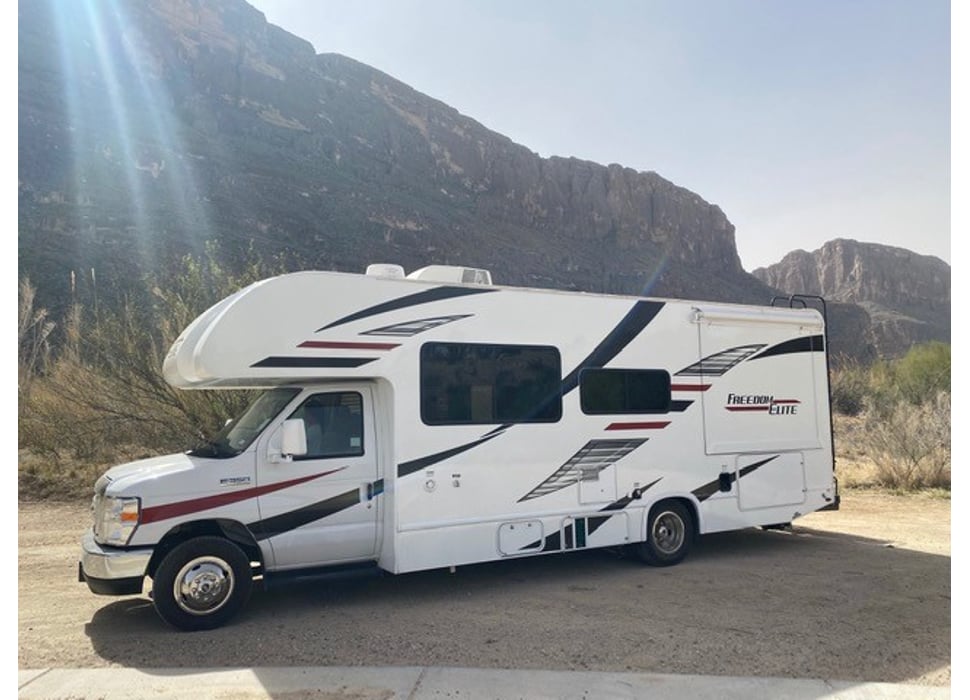 Class C Motor Home rentals in Las Cruces
