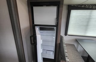 2019 Keystone RV Hideout 295BHS