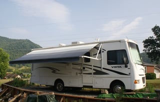 Colliewood's Pet Friendly RV Rentals