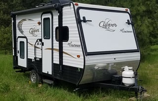 2016 Coachmen Clipper -v6 Towable-