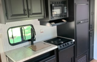 The Adventure Nest - Delivery Available