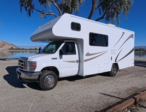 Winnebago Minnie Winnie 25B