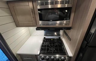 Cozy and Pet-Friendly: 2021 Sunset Trail Camper