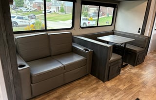 2023 Keystone Hideout 29DFS