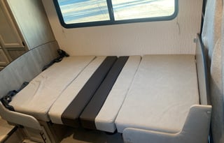 Brand new 2022 Coachmen RV Cross Trail XL 23XG