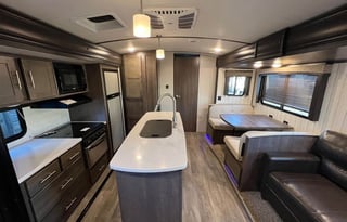 2018 CROSSROADSRV SUNSET TRAIL 26SI