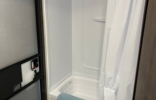 2021 Family Bunkhouse - No pet deposit!