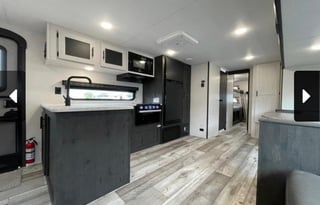 2023 KZ Sportsmen 312BHK