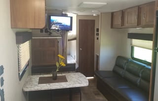 Scotian RV of Maine- 2019 Innsbruck 275 FBG