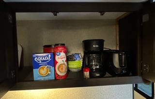 Cozy, lightweight 9 person travel trailer