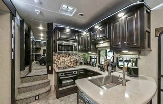 2018 Heartland Road Warrior 427