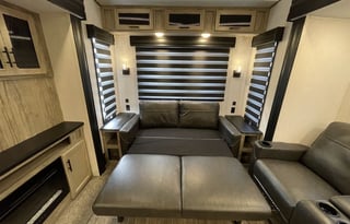 Arctic Wolf bunk room