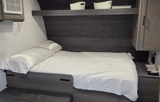 2024 Keystone Hideout 175BH Bunkhouse Sleeps 5