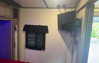 2021 CrossRoads RV Sunset Trail SS272BH