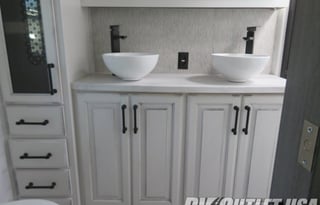 Luxury Nashville area RV Rental - Sleeps 6