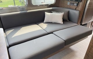 Glamping in the DMV-'22 Airstream Globetrotter