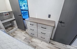 2023 KEYSTONE MONTANA HIGH COUNTRY! 2bd/2ba/loft