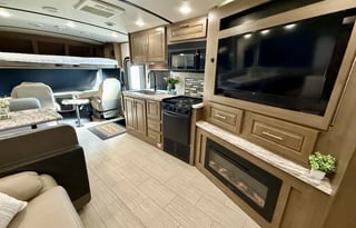 2020 Forrest River FR3 34DS ***King + 1.5 Baths***