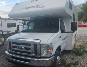 Thor Motor Coach MAJESTIC 23a