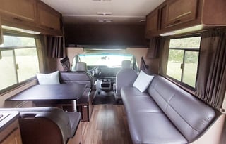 2019 Thor Motor Coach 28A Majestic