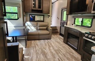 2021 Grand Design Reflection 150 Series 290BH