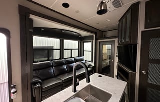 2021 Grand Design Momentum M-Class 381M