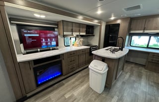 2023 Grand Design Imagine 2670MK