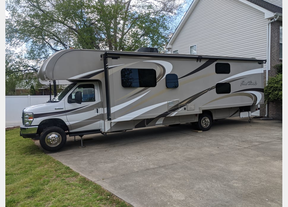 Class C Motor Home rentals in Columbia