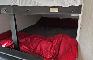 Holly the Springdale Family Bunkhouse