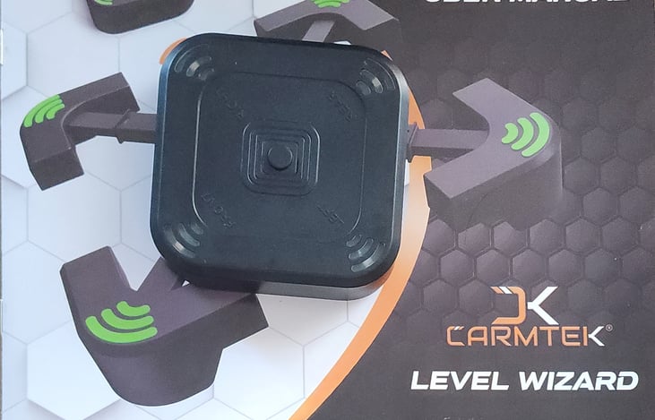 Level system; just push the button on the bottom to turn on, fully extend the corners by pulling out, place in center of floor and turn on remote to keep in the vehicle.)