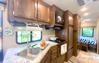 All Inclusive, Jayco Redhawk "Thelma"