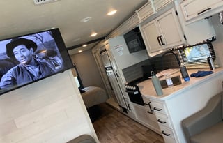 2020 Rv On The Move w/3 Smart Tv's(YouTube Tv)