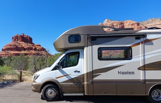 Luxurious Mercedes Benz Winnebago Navion 24G 2017