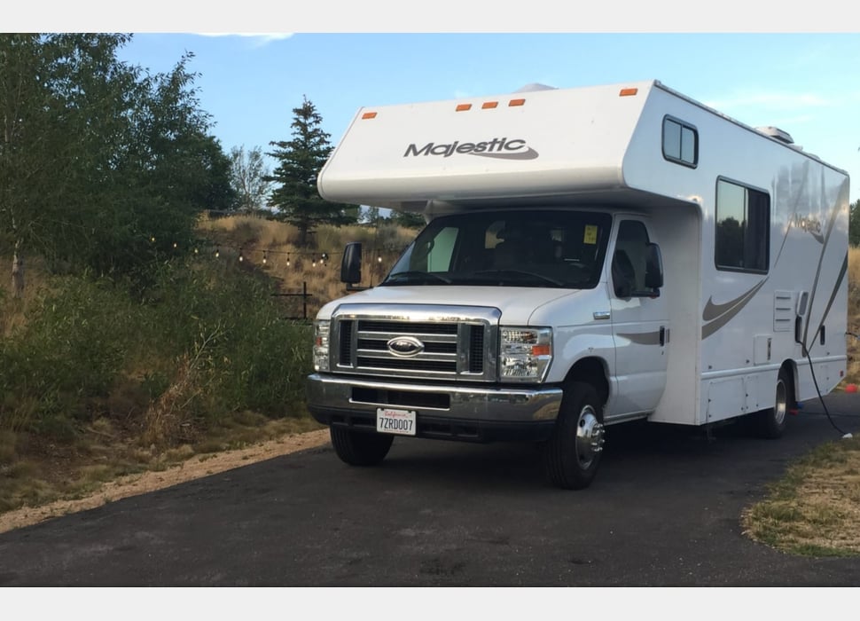 Class C Motor Home rentals in El Cajon